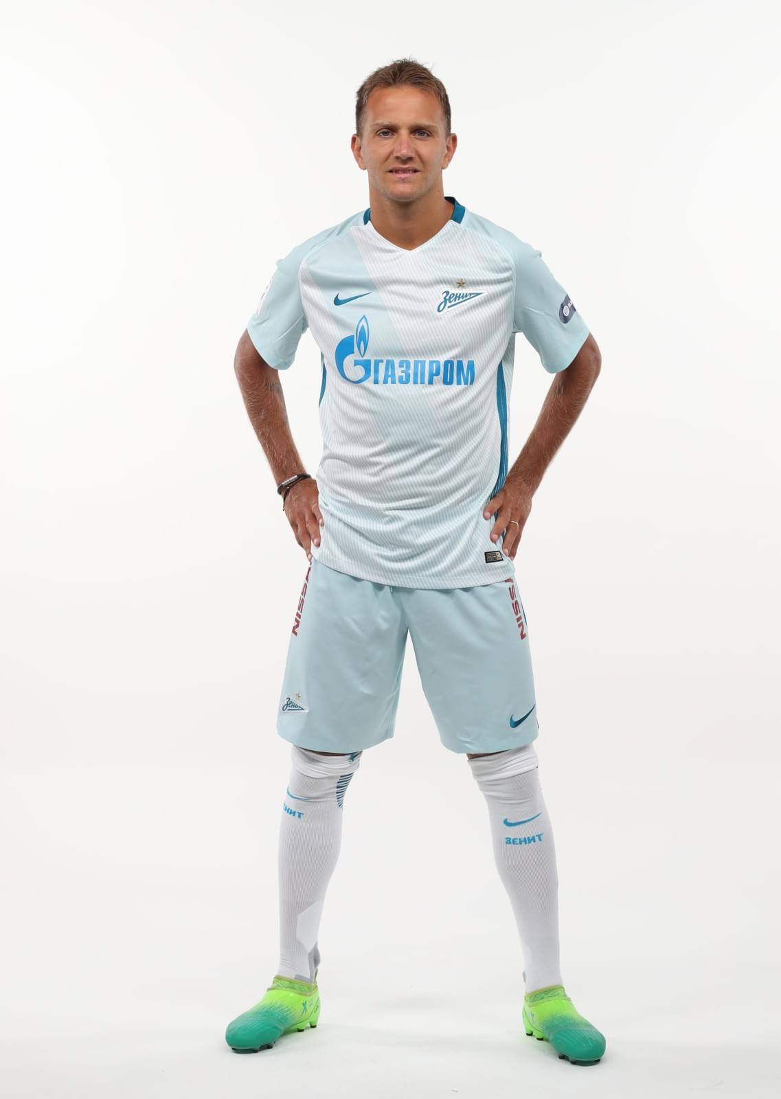 Фотосессия футболистов и тренеров основного состава ФК «Зенит» сезона 2017/2018