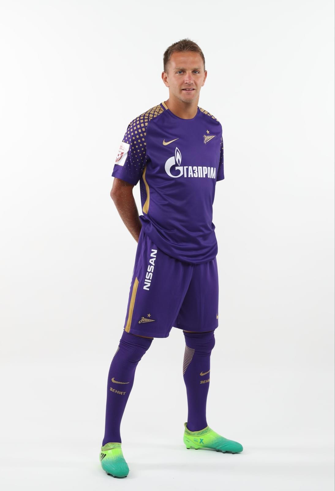 Фотосессия футболистов и тренеров основного состава ФК «Зенит» сезона 2017/2018