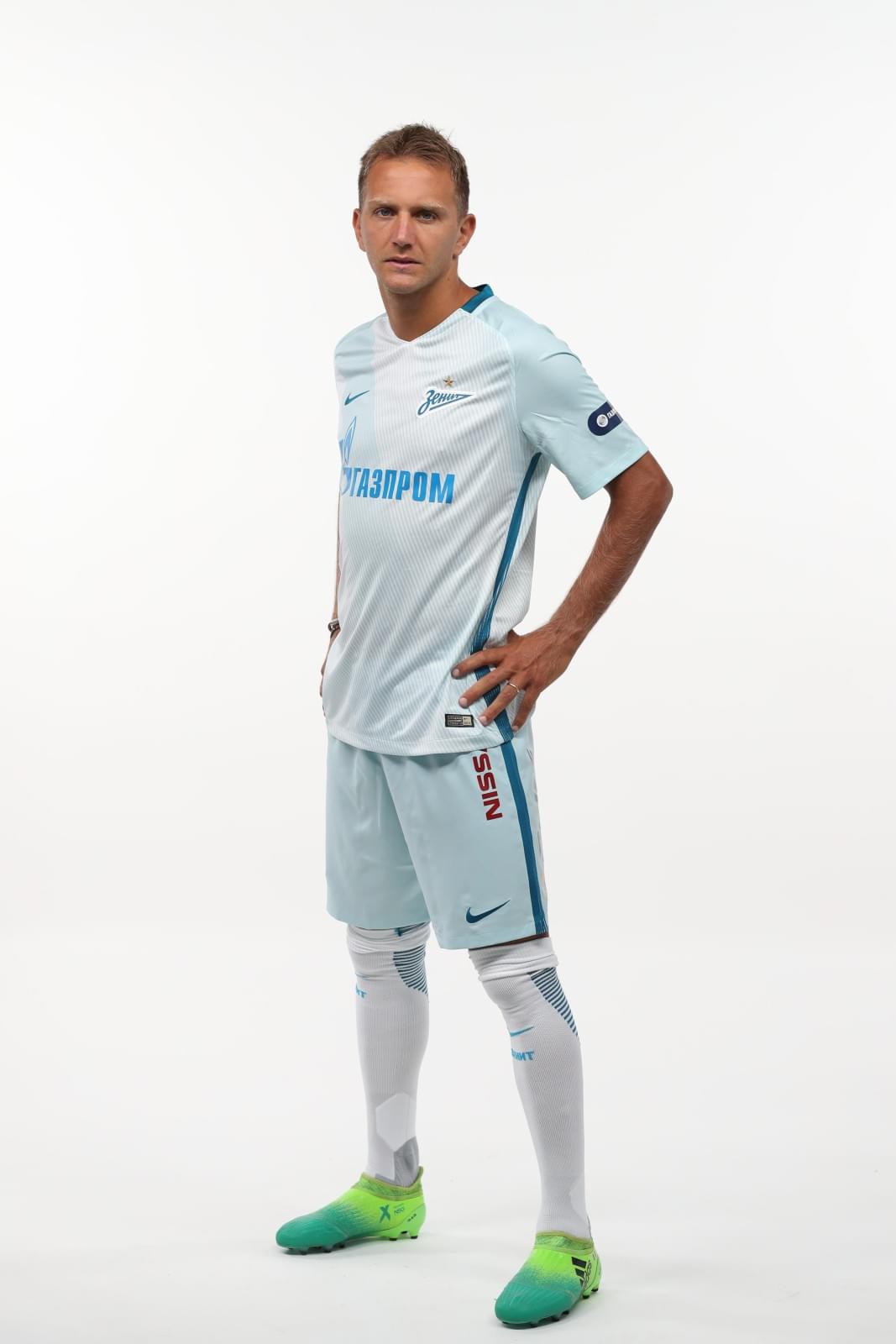 Фотосессия футболистов и тренеров основного состава ФК «Зенит» сезона 2017/2018