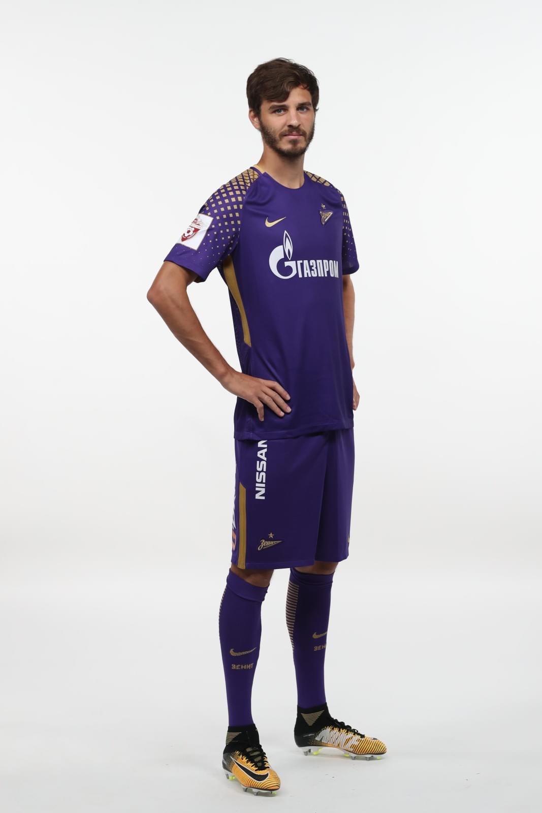 Фотосессия футболистов и тренеров основного состава ФК «Зенит» сезона 2017/2018