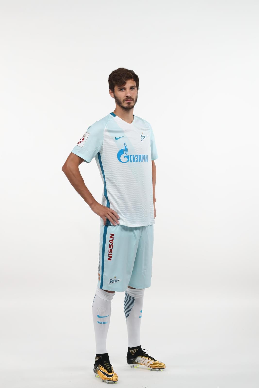 Фотосессия футболистов и тренеров основного состава ФК «Зенит» сезона 2017/2018