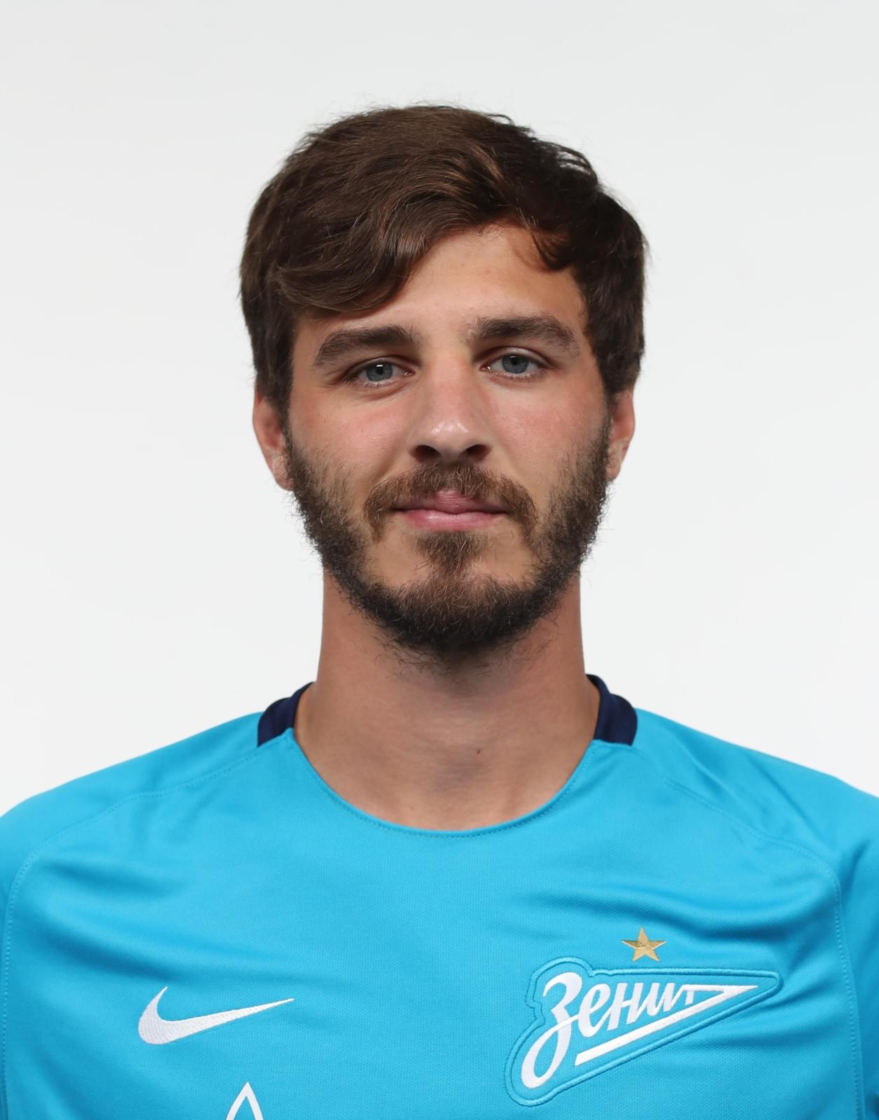 Фотосессия футболистов и тренеров основного состава ФК «Зенит» сезона 2017/2018