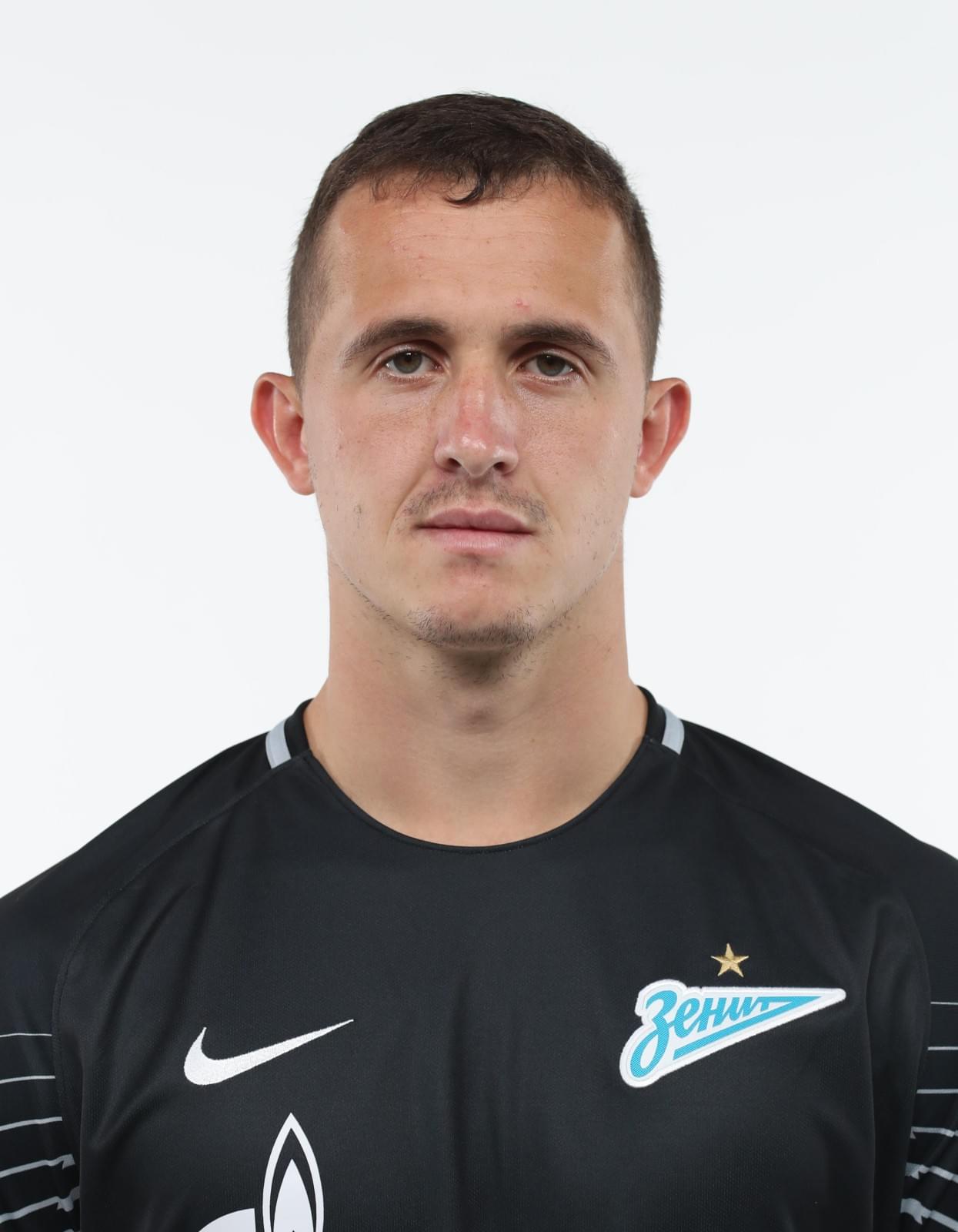 Фотосессия футболистов и тренеров основного состава ФК «Зенит» сезона 2017/2018