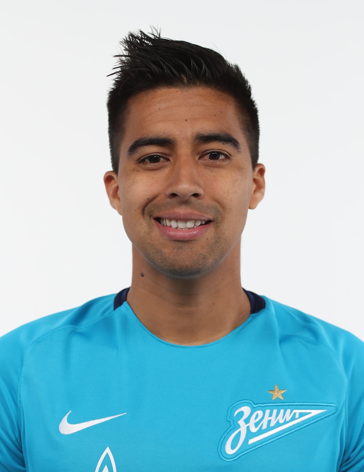 Фотосессия футболистов и тренеров основного состава ФК «Зенит» сезона 2017/2018