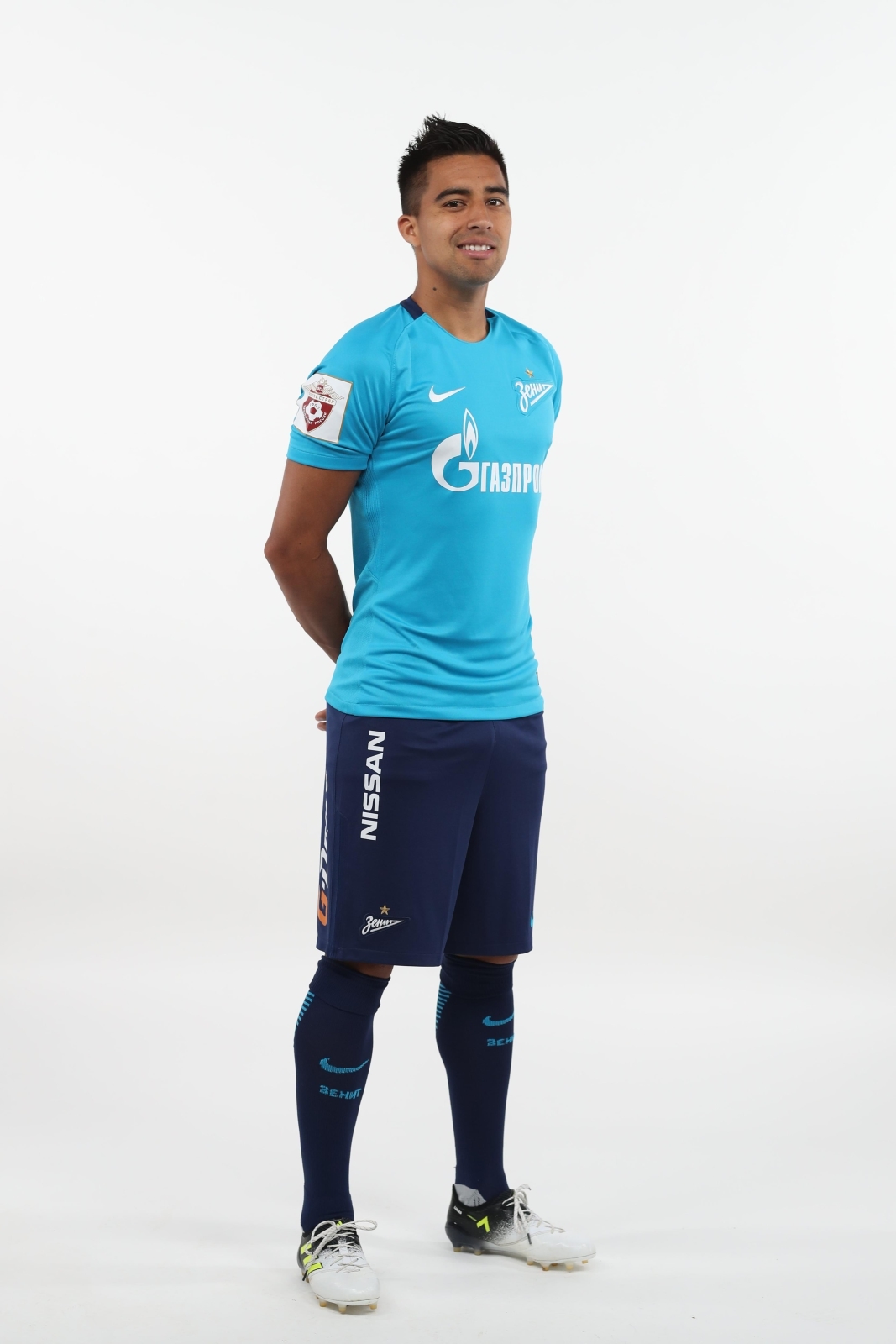 Фотосессия футболистов и тренеров основного состава ФК «Зенит» сезона 2017/2018