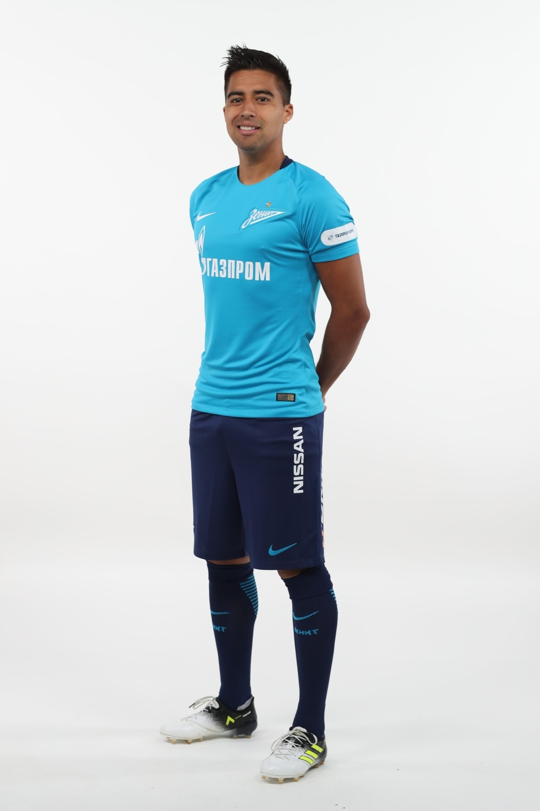 Фотосессия футболистов и тренеров основного состава ФК «Зенит» сезона 2017/2018