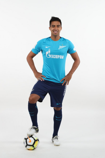 Фотосессия футболистов и тренеров основного состава ФК «Зенит» сезона 2017/2018