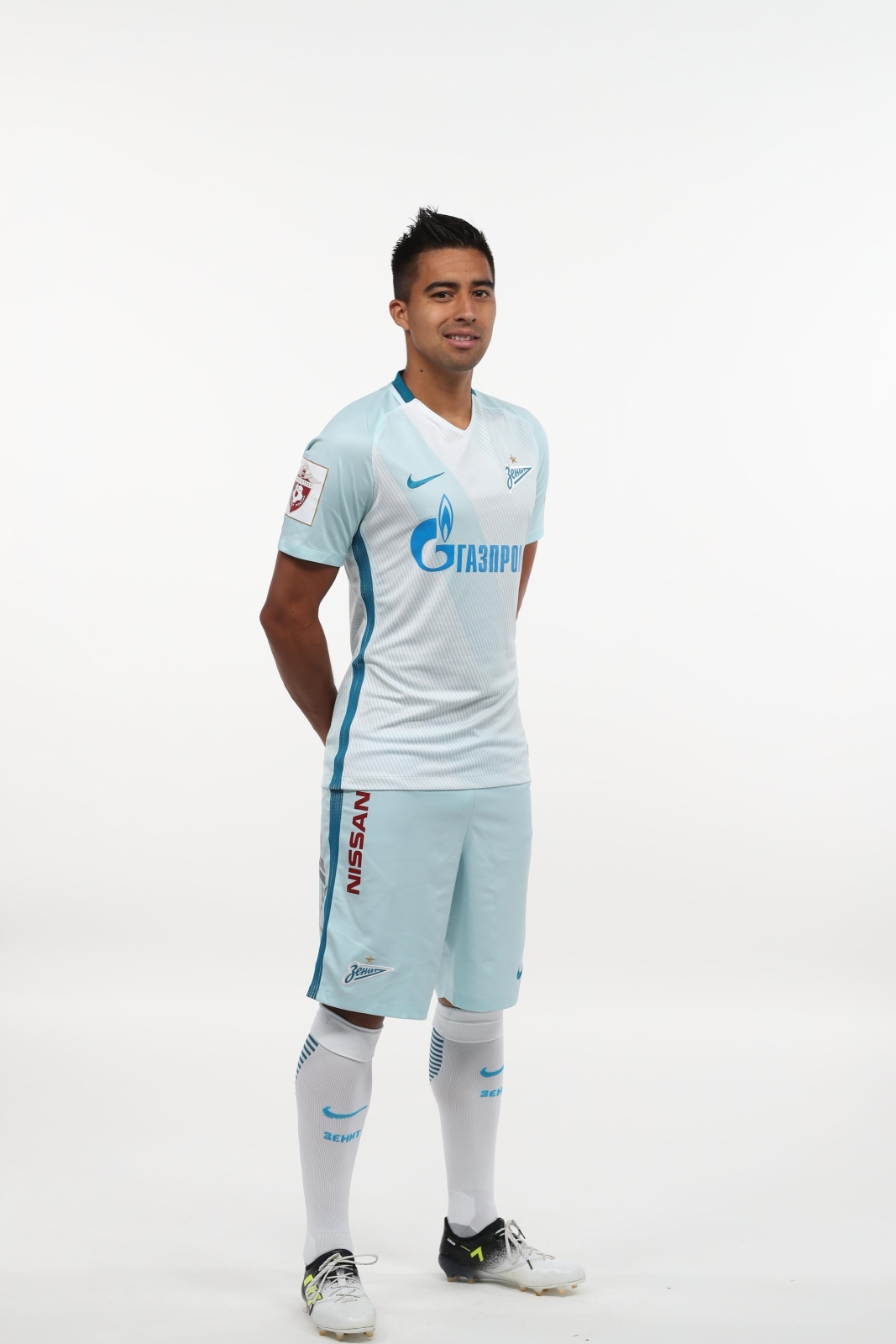 Фотосессия футболистов и тренеров основного состава ФК «Зенит» сезона 2017/2018