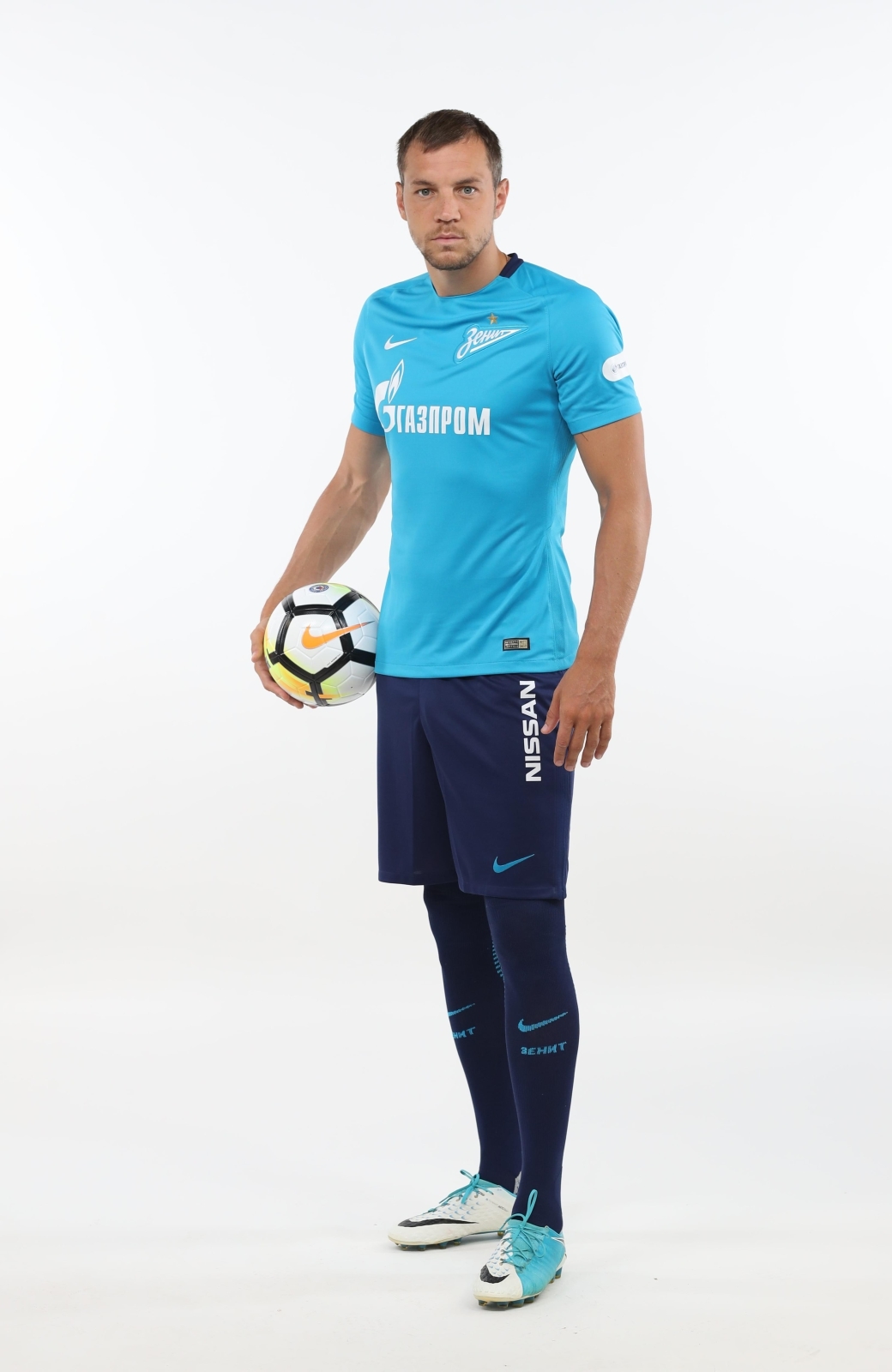 Фотосессия футболистов и тренеров основного состава ФК «Зенит» сезона 2017/2018