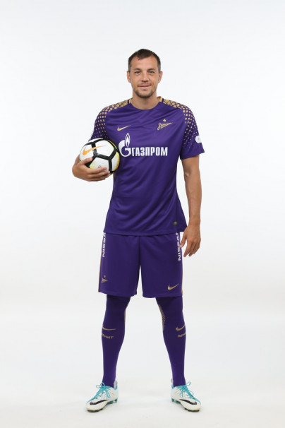 Фотосессия футболистов и тренеров основного состава ФК «Зенит» сезона 2017/2018