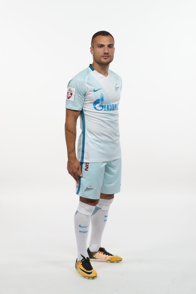 Фотосессия футболистов и тренеров основного состава ФК «Зенит» сезона 2017/2018