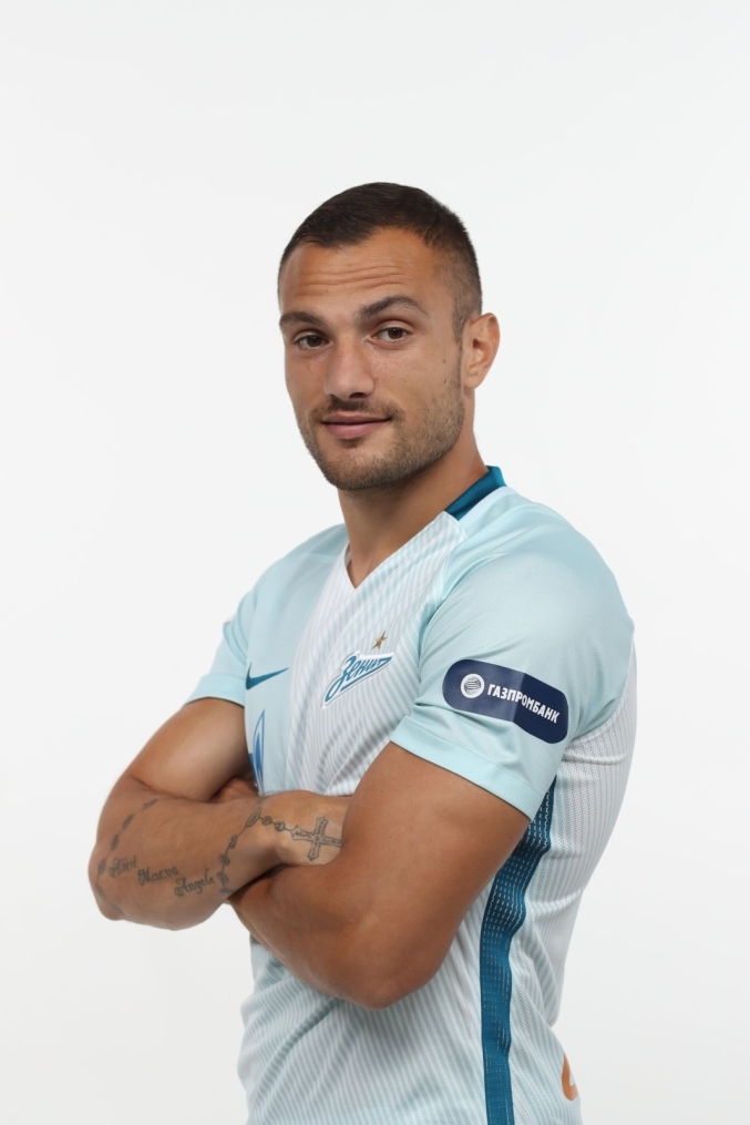 Фотосессия футболистов и тренеров основного состава ФК «Зенит» сезона 2017/2018