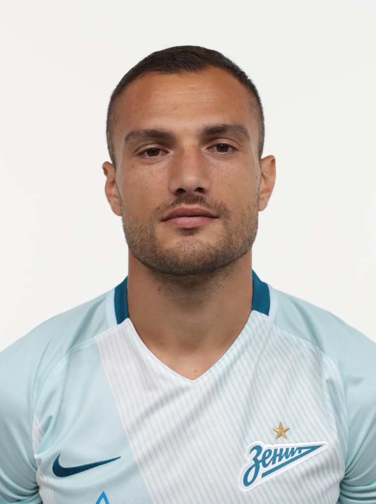 Фотосессия футболистов и тренеров основного состава ФК «Зенит» сезона 2017/2018