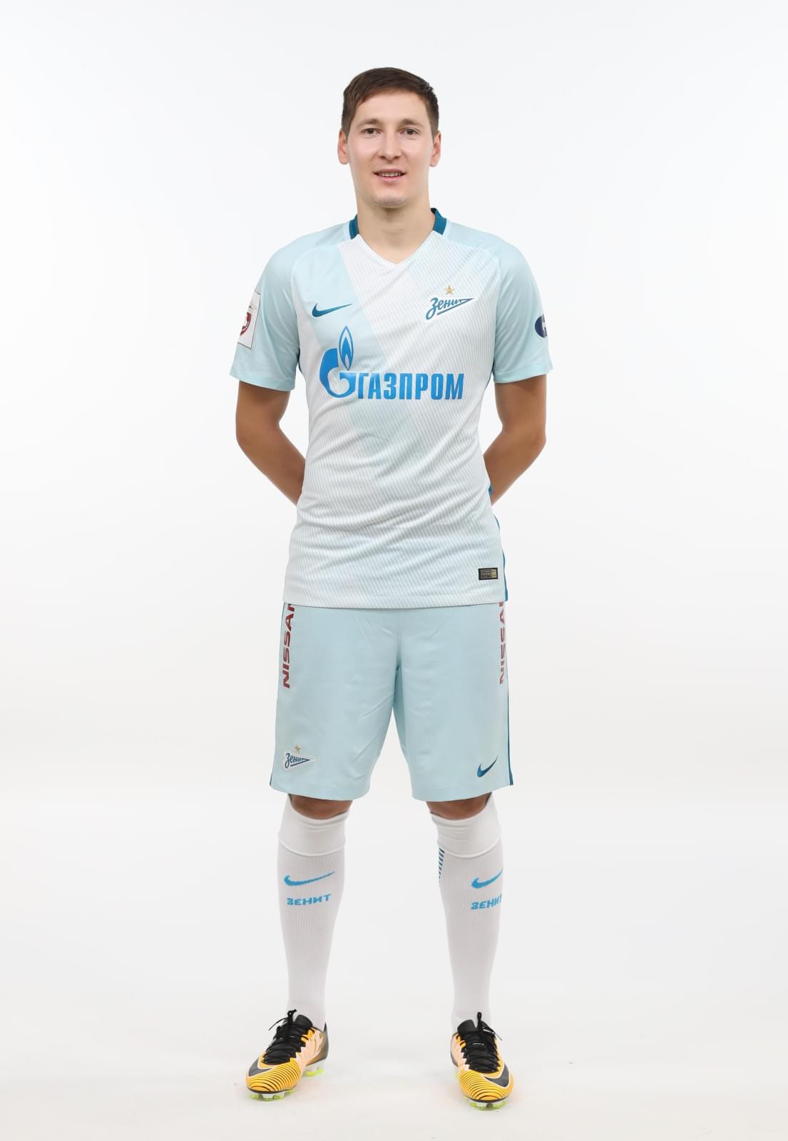 Фотосессия футболистов и тренеров основного состава ФК «Зенит» сезона 2017/2018