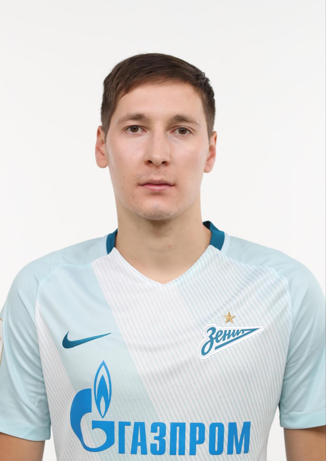 Фотосессия футболистов и тренеров основного состава ФК «Зенит» сезона 2017/2018