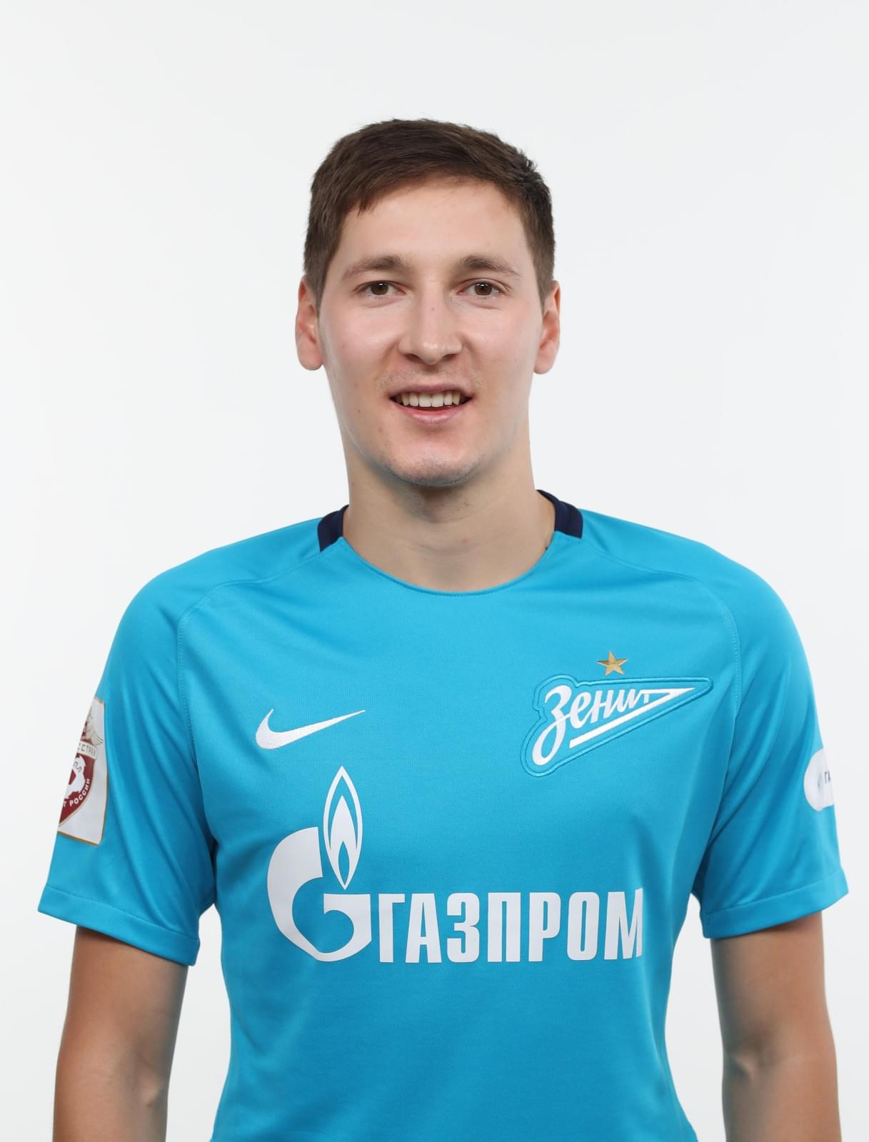 Фотосессия футболистов и тренеров основного состава ФК «Зенит» сезона 2017/2018