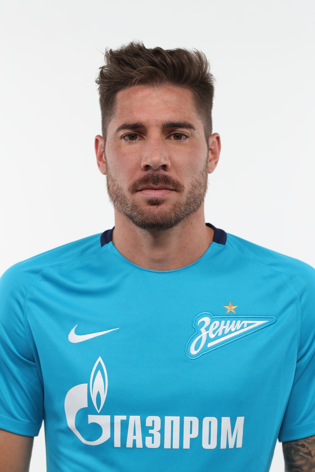 Фотосессия футболистов и тренеров основного состава ФК «Зенит» сезона 2017/2018