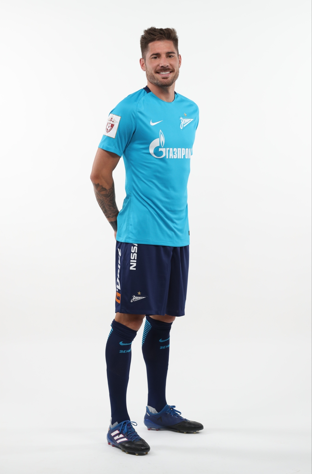 Фотосессия футболистов и тренеров основного состава ФК «Зенит» сезона 2017/2018