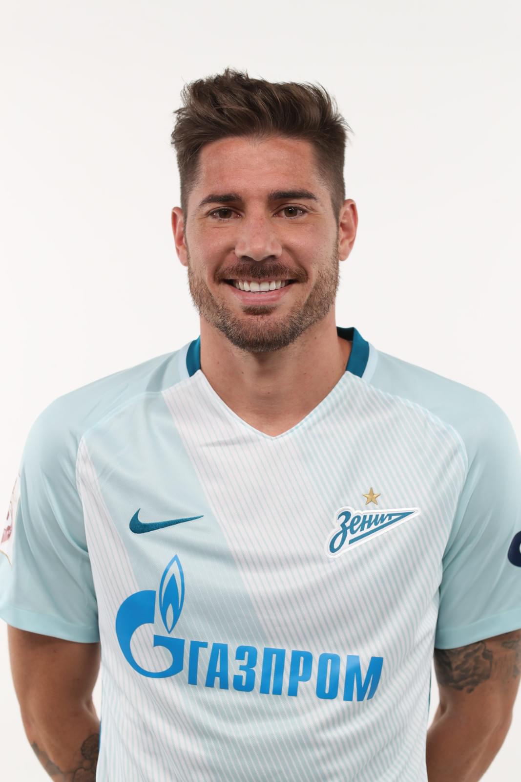 Фотосессия футболистов и тренеров основного состава ФК «Зенит» сезона 2017/2018