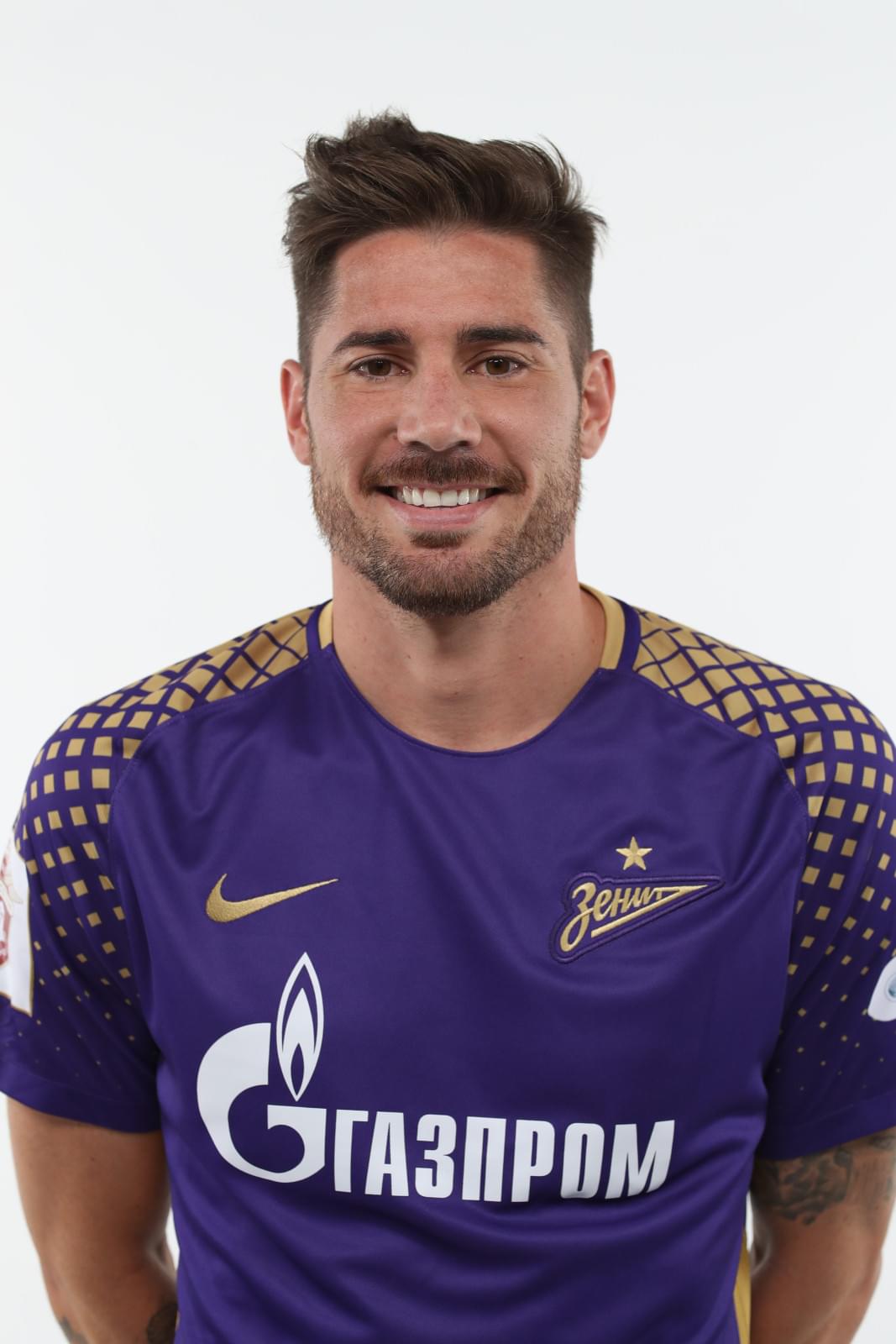 Фотосессия футболистов и тренеров основного состава ФК «Зенит» сезона 2017/2018