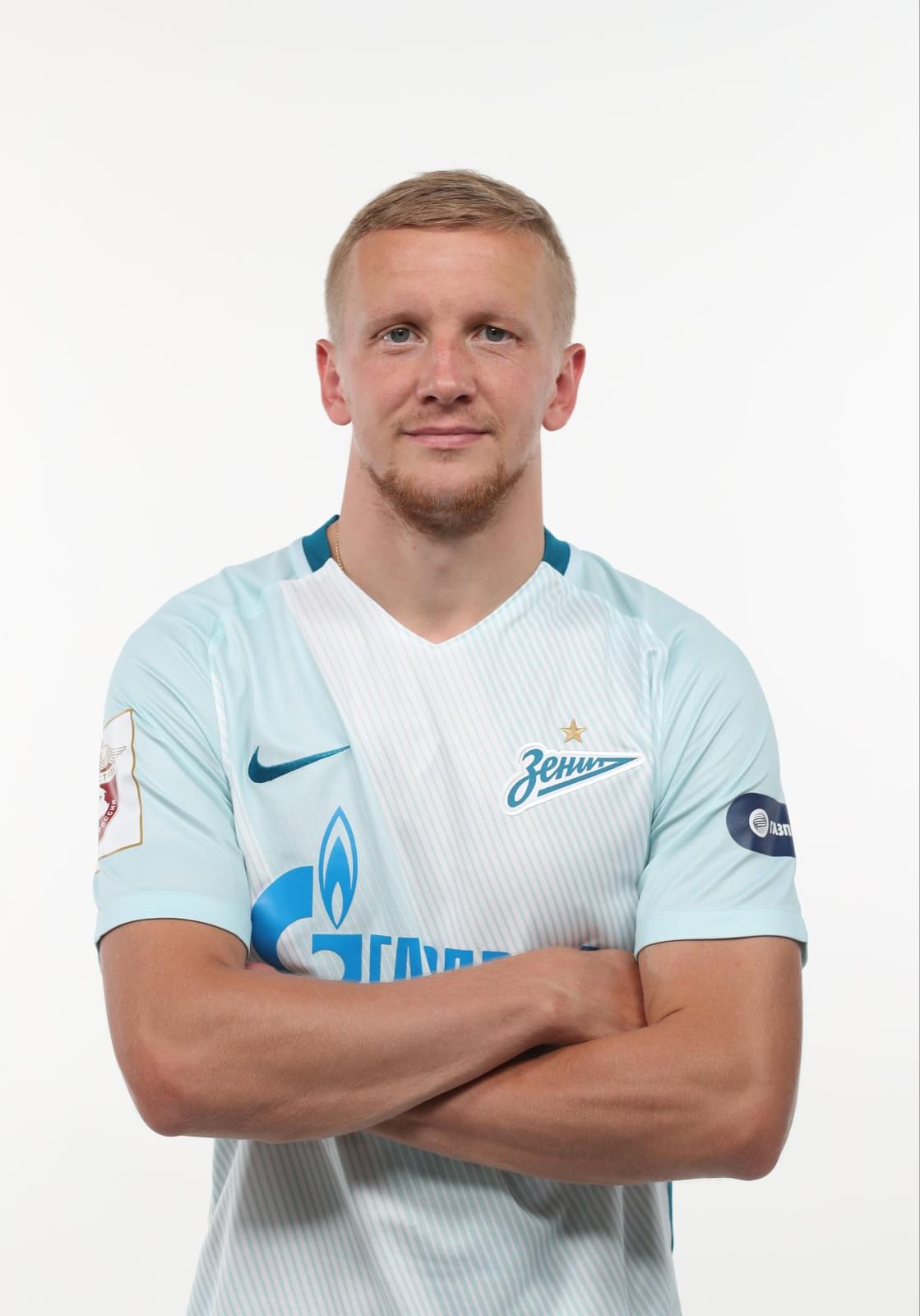 Фотосессия футболистов и тренеров основного состава ФК «Зенит» сезона 2017/2018