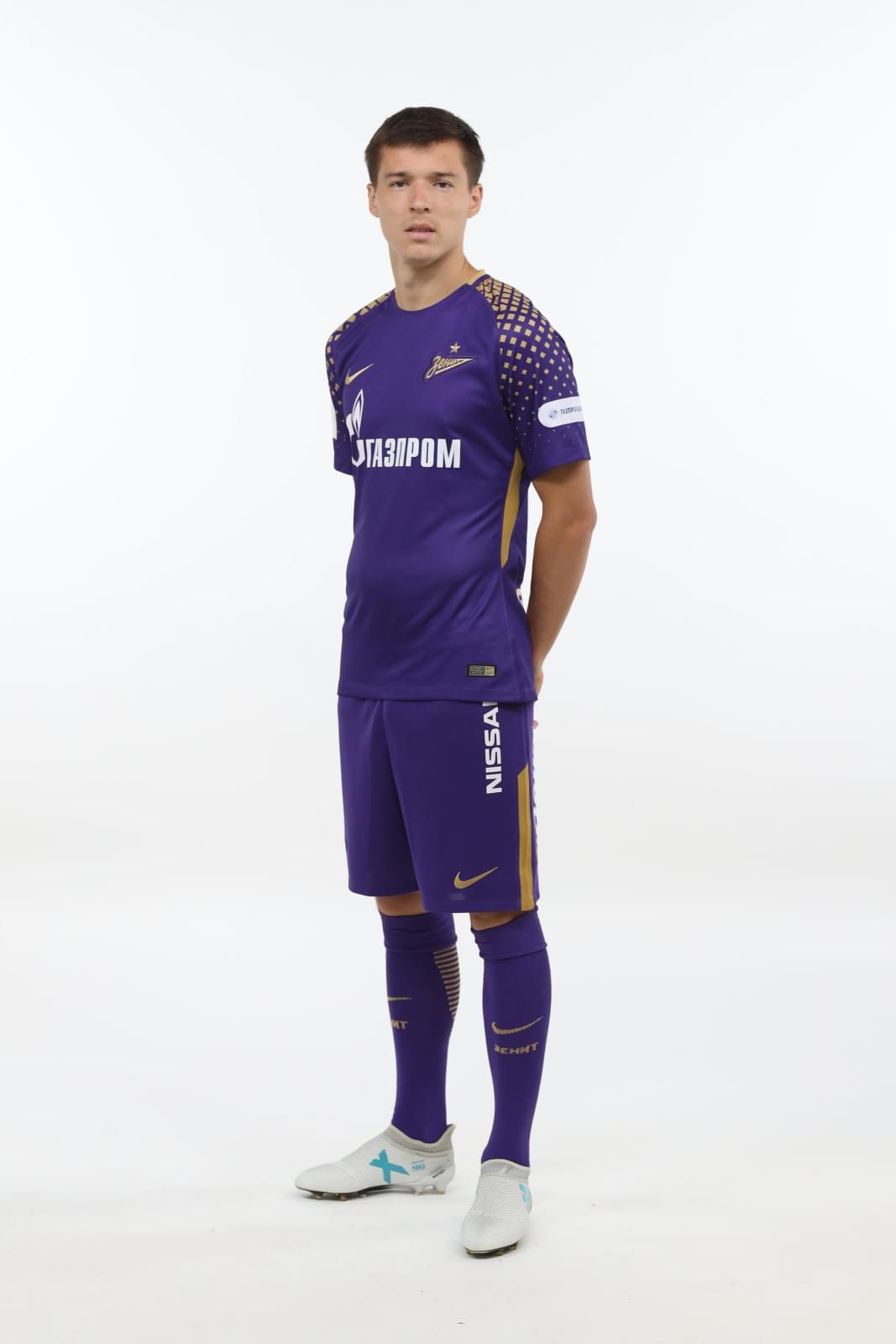 Фотосессия футболистов и тренеров основного состава ФК «Зенит» сезона 2017/2018