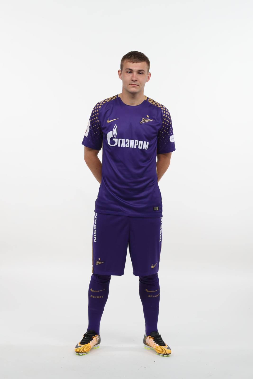 Фотосессия футболистов и тренеров основного состава ФК «Зенит» сезона 2017/2018