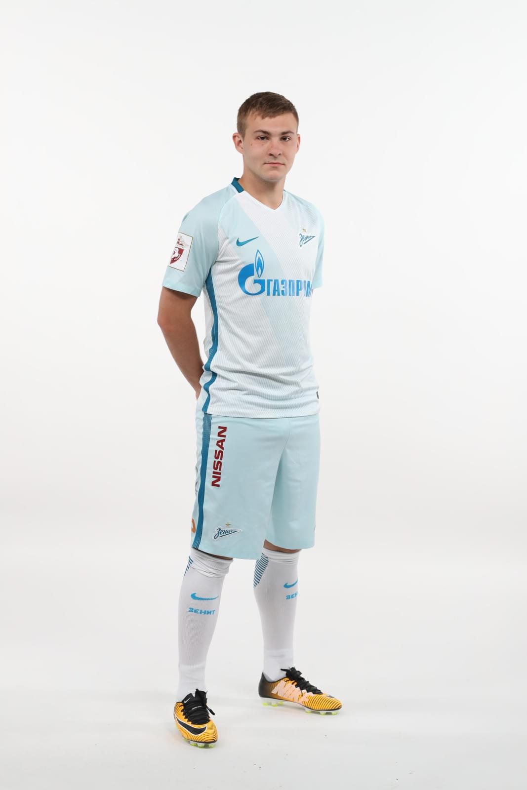 Фотосессия футболистов и тренеров основного состава ФК «Зенит» сезона 2017/2018