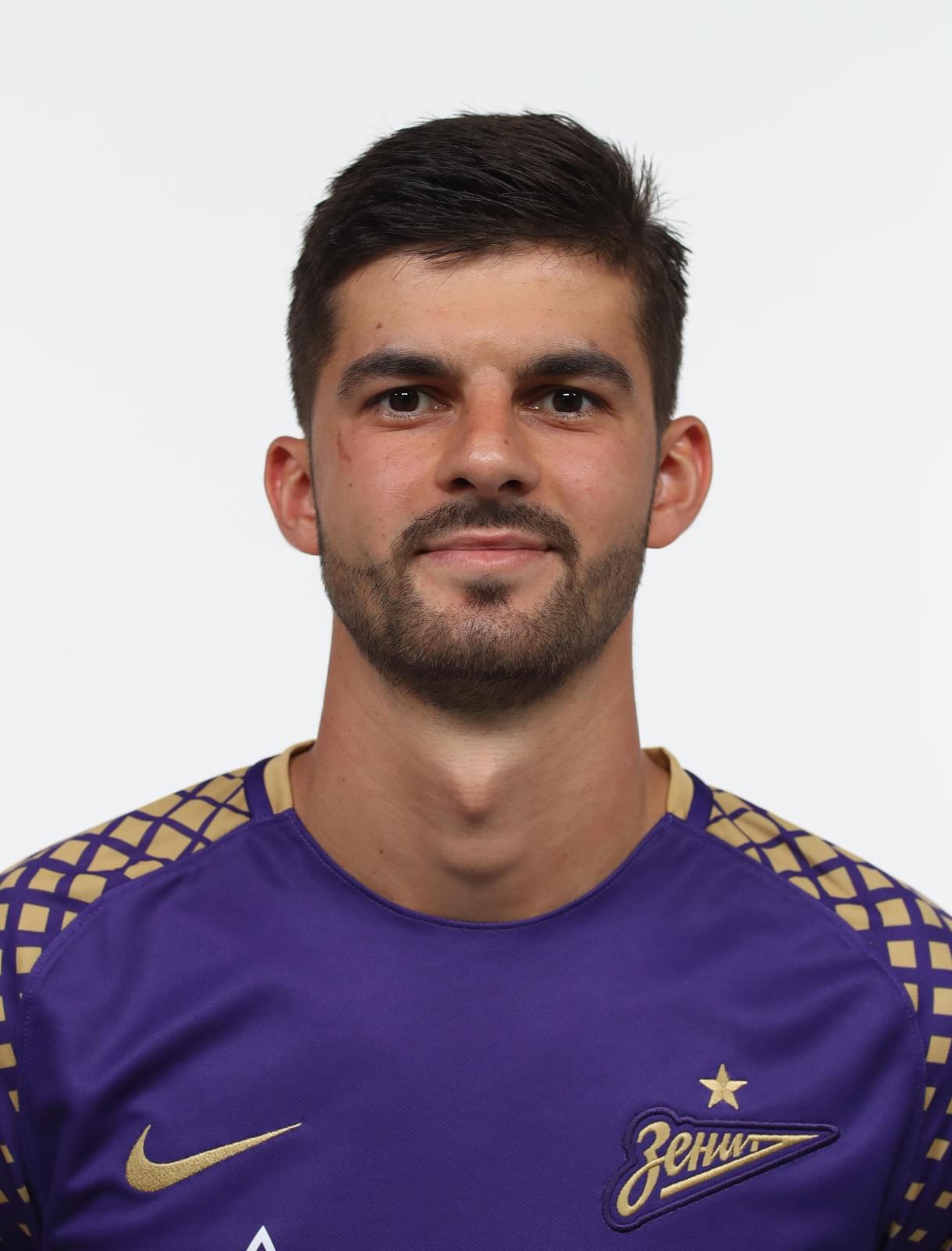 Фотосессия футболистов и тренеров основного состава ФК «Зенит» сезона 2017/2018