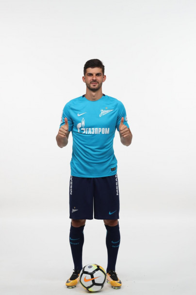 Фотосессия футболистов и тренеров основного состава ФК «Зенит» сезона 2017/2018