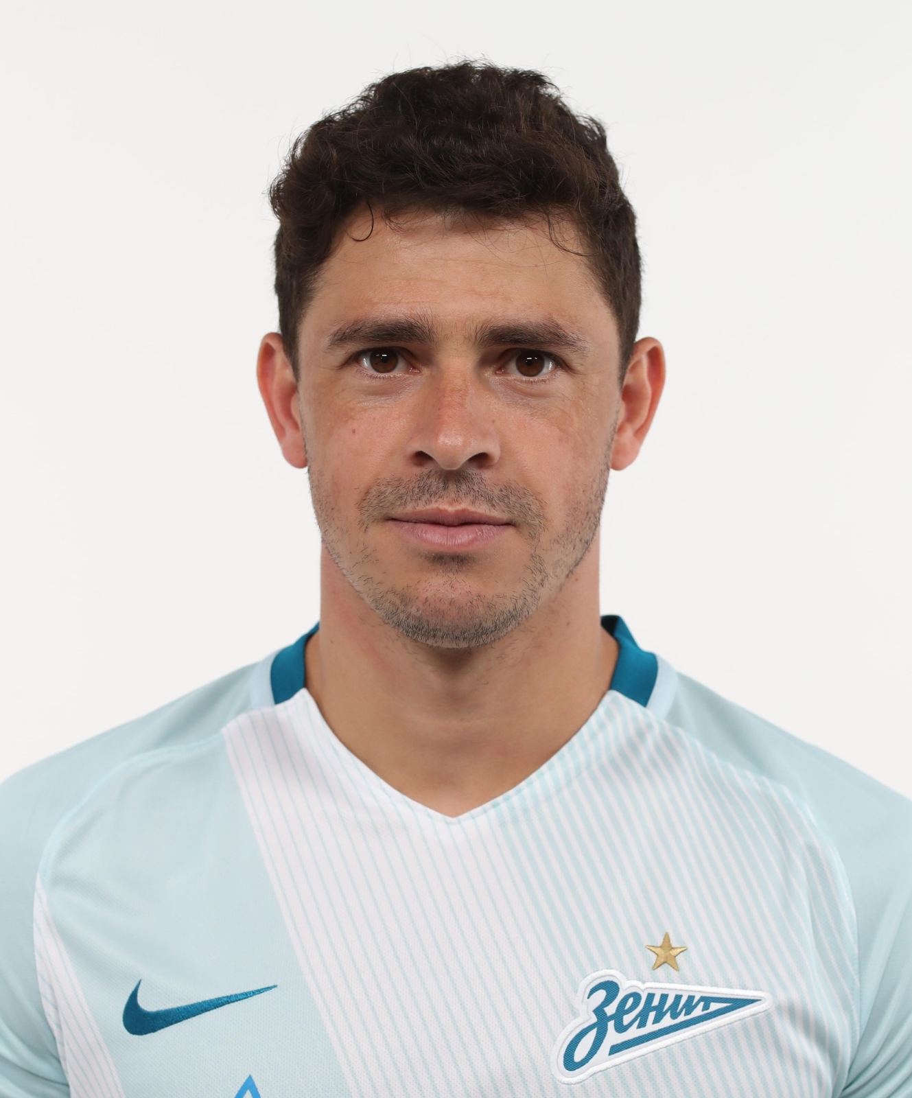 Фотосессия футболистов и тренеров основного состава ФК «Зенит» сезона 2017/2018