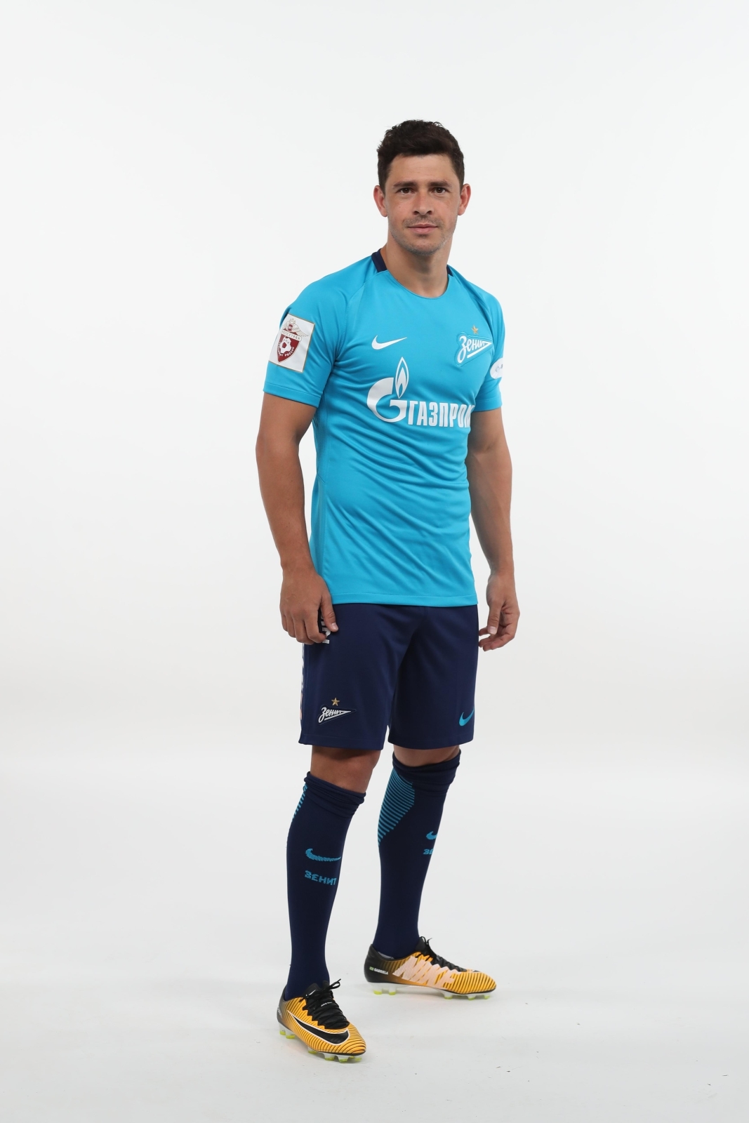 Фотосессия футболистов и тренеров основного состава ФК «Зенит» сезона 2017/2018