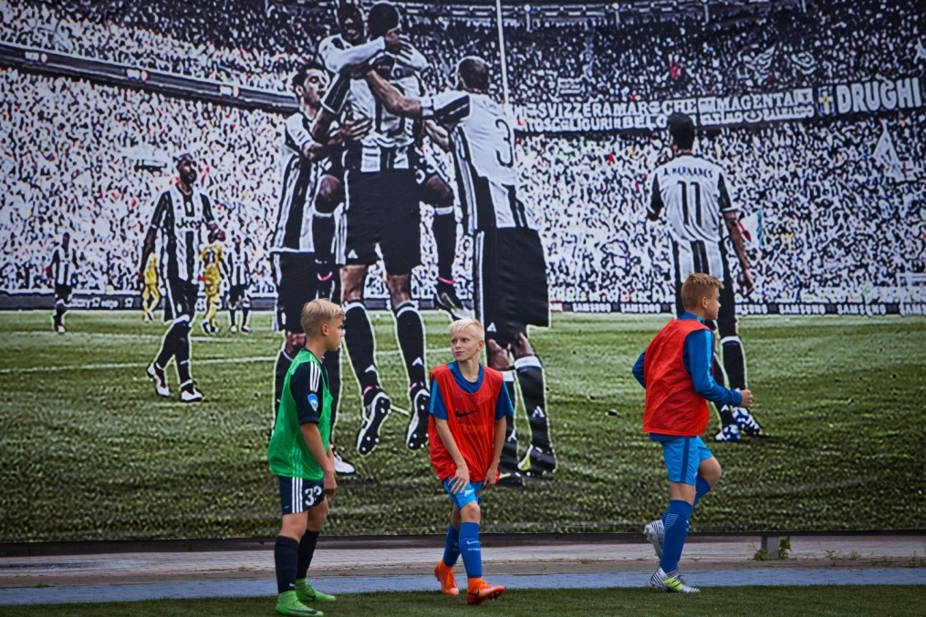 Первенство России среди юношей, первый матч команды Академии ФК «Зенит»