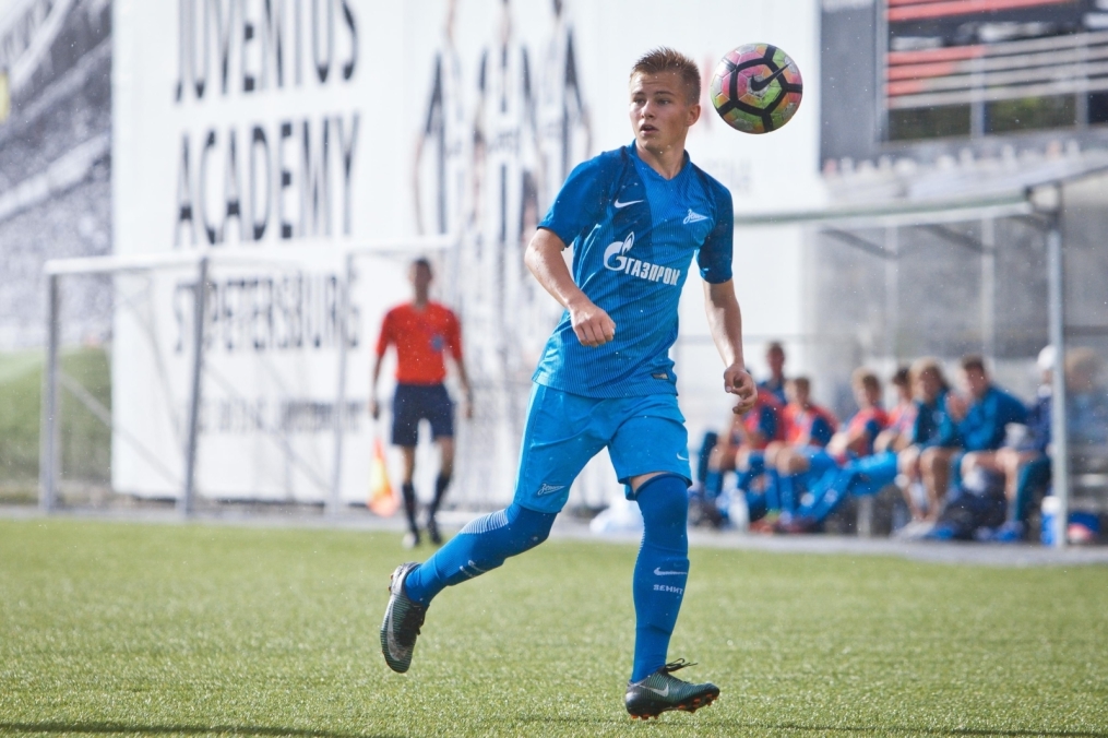 Первенство России среди юношей, первый матч команды Академии ФК «Зенит»