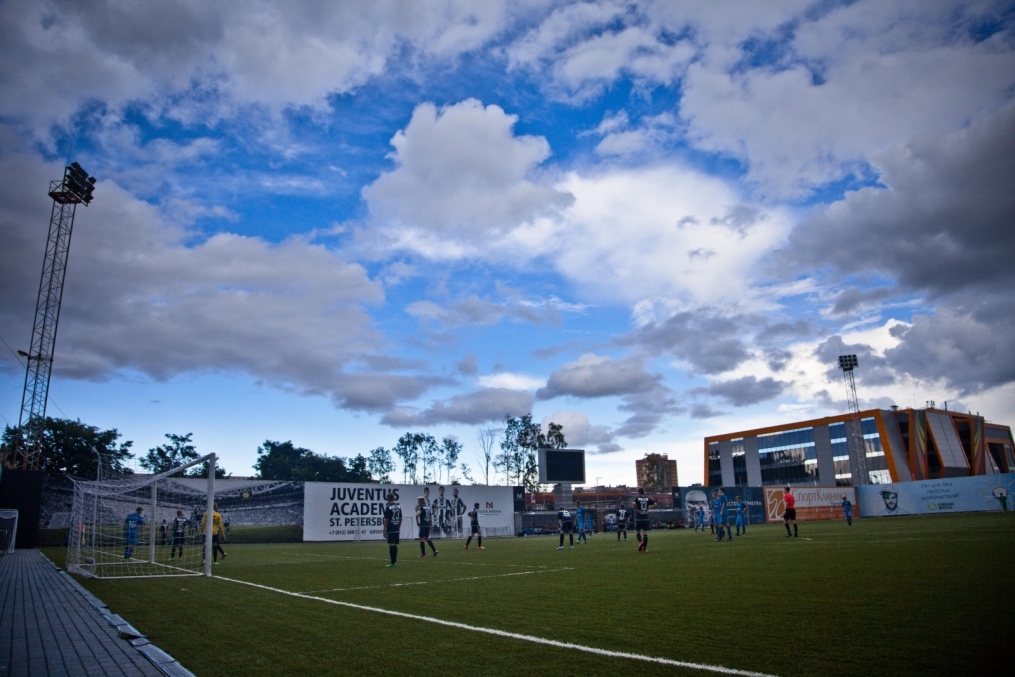 Первенство России среди юношей, первый матч команды Академии ФК «Зенит»