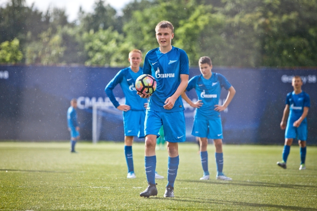 Первенство России среди юношей, первый матч команды Академии ФК «Зенит»