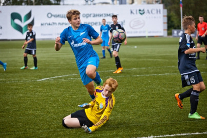 Первенство России среди юношей, первый матч команды Академии ФК «Зенит»