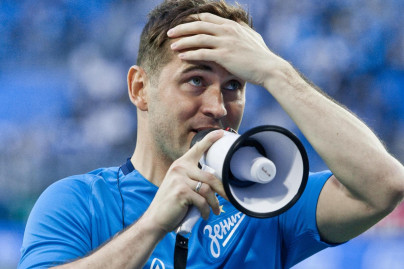 Александр Кержаков попрощался с болельщиками «Зенита»