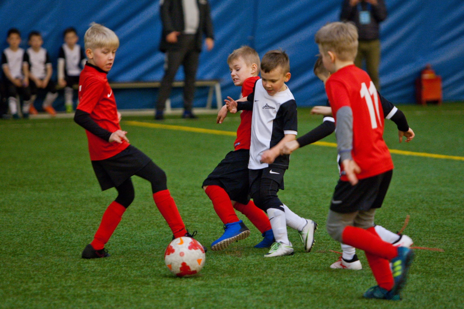 Весенний чемпионат филиалов «Газпром»-Академии U-8: первый день