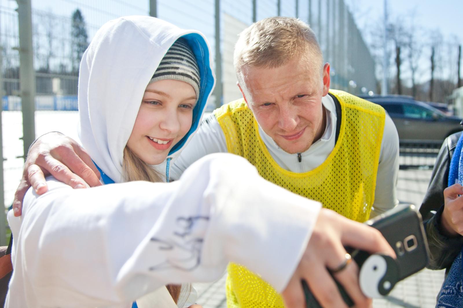 Детская футбольная команда на тренировке ФК «Зенит»