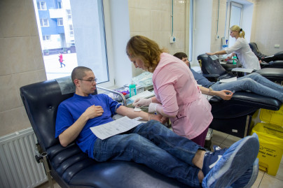 «Марафон добра»: болельщики «Зенита» проводят «День донора»