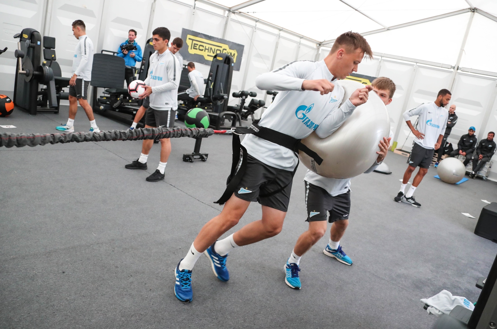 Вторые «Газпром» — тренировочные сборы в Австрии: 6 июля, утренняя тренировка