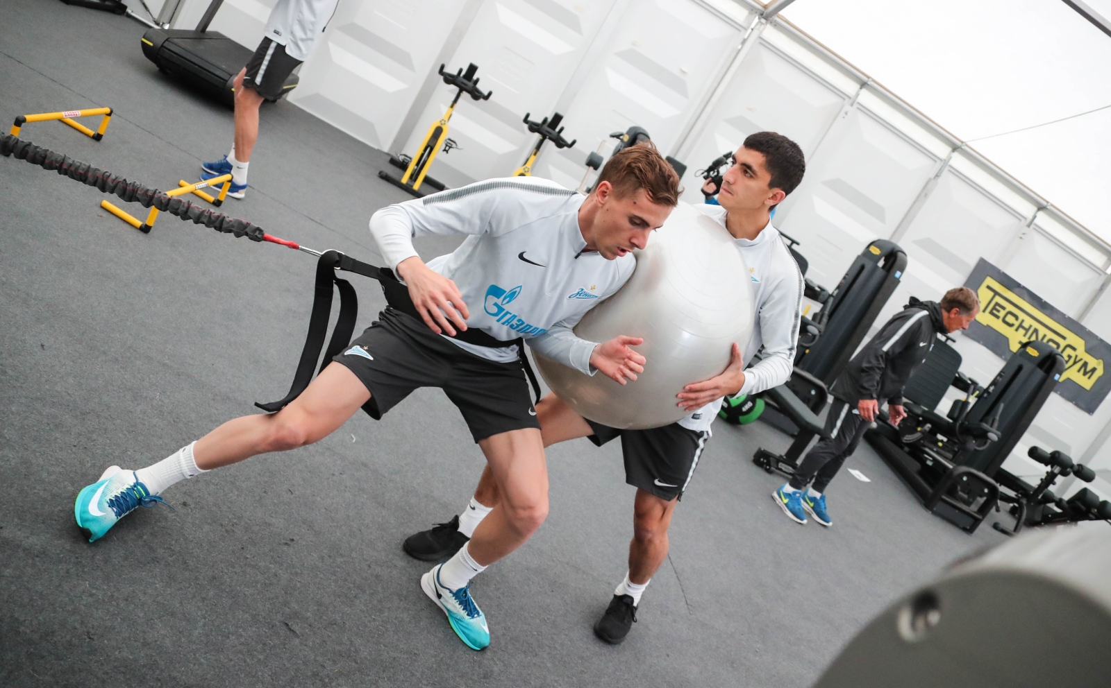 Вторые «Газпром» — тренировочные сборы в Австрии: 6 июля, утренняя тренировка