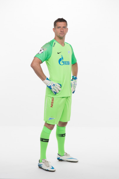 Фотосессия футболистов и тренеров основного состава ФК «Зенит» сезона 2018/19