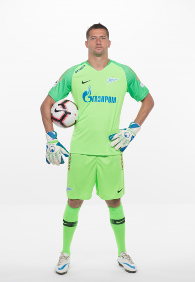 Фотосессия футболистов и тренеров основного состава ФК «Зенит» сезона 2018/19