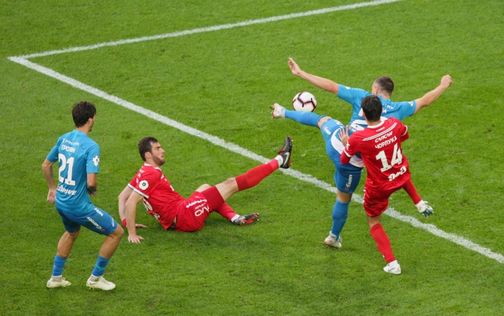 Чемпионат России 2018/19, «Зенит» — «Локомотив»