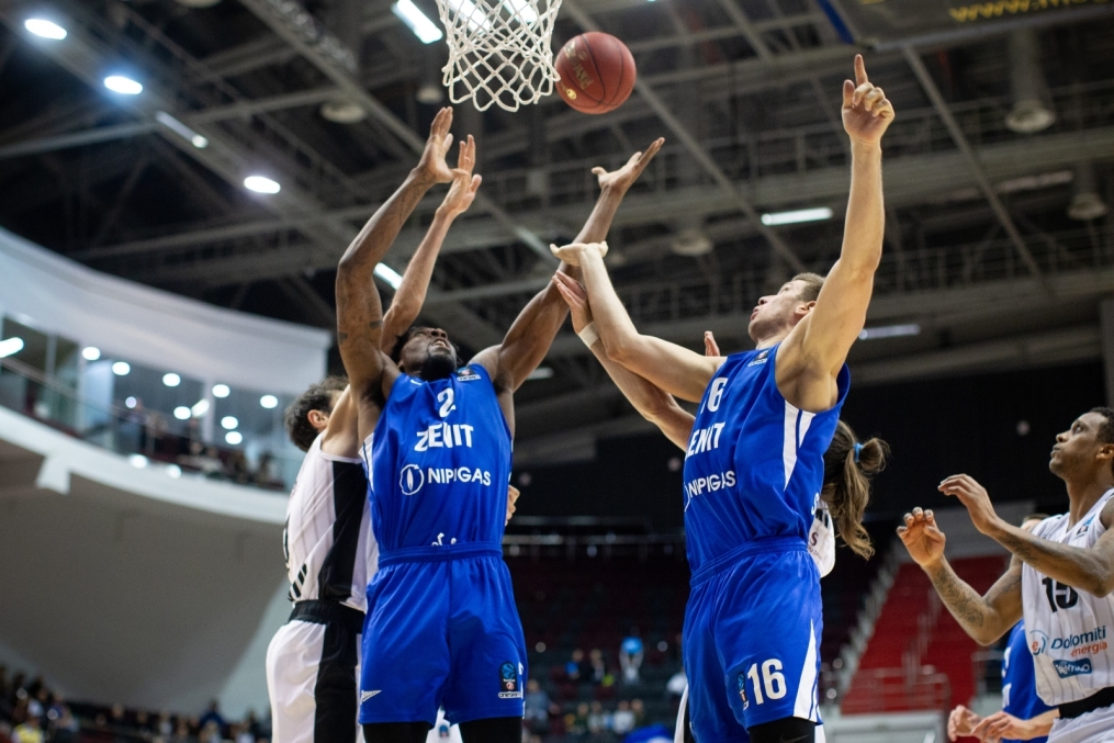 Еврокубок 2018/2019, «Зенит» — «Доломити Энергия Тренто»