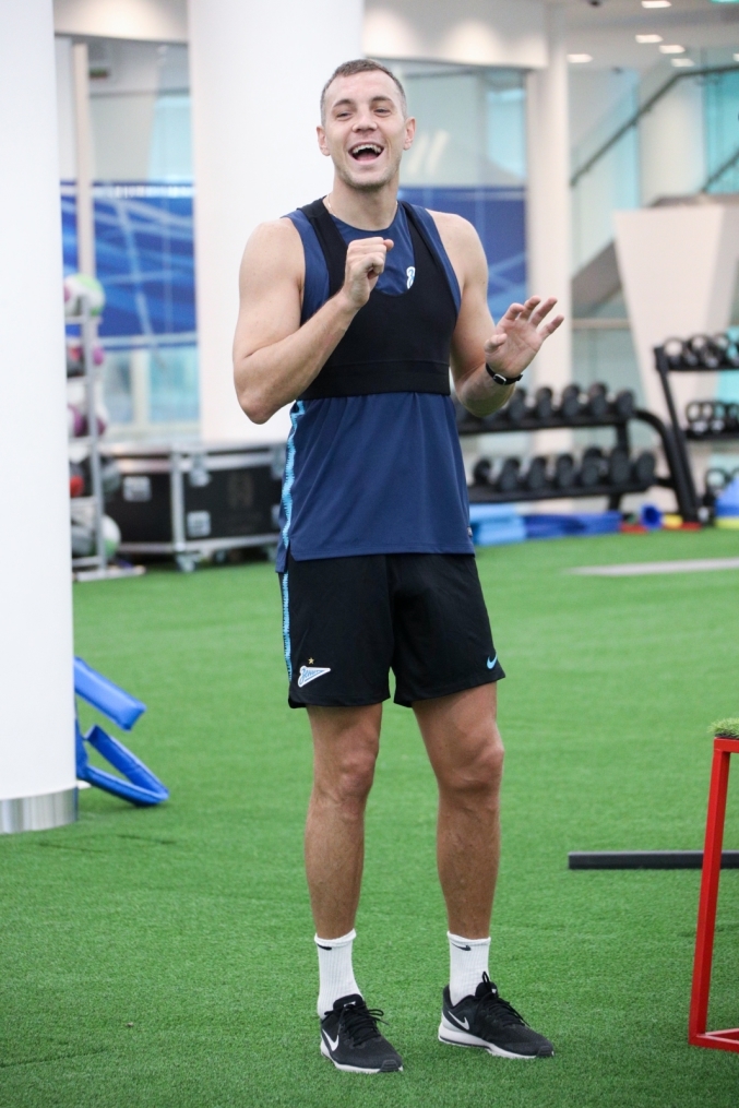 «Газпром»-тренировочные сборы в Катаре: 17 января, утренняя тренировка