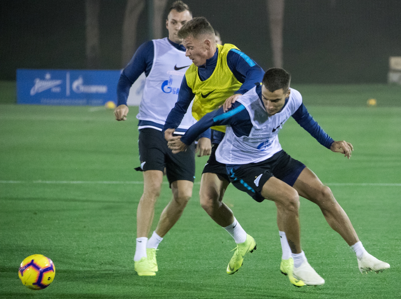 «Газпром»-тренировочные сборы в Катаре: 17 января, вечерняя тренировка