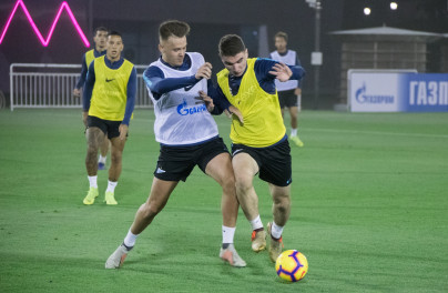 «Газпром»-тренировочные сборы в Катаре: 17 января, вечерняя тренировка